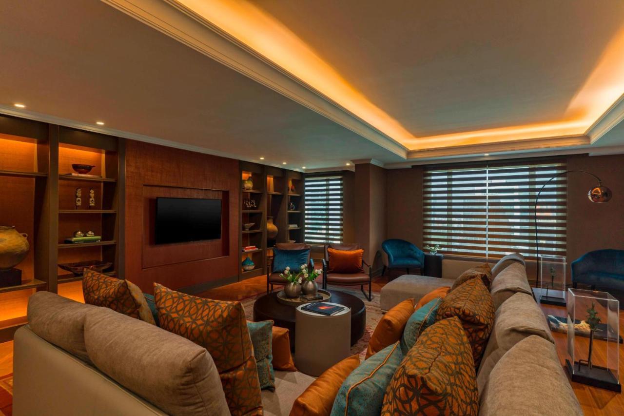 The Ritz-Carlton, Santiago Hotell Exteriör bild